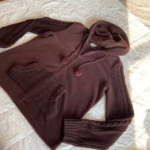 Vintage knitted Brown pompons sweater